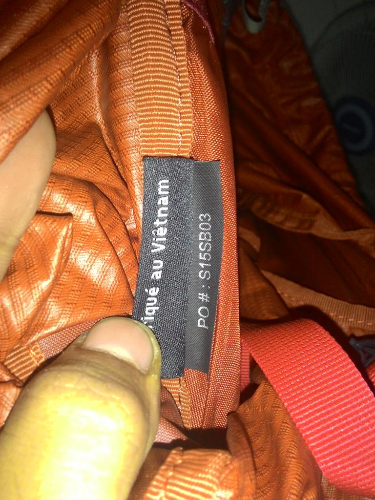 nonovendy's tweet photo. @PendakiJakarta #SaleGear OSPREY Atmos 50AG Cinnabar red Torso M BNWT Idr 2150K WA 082119069122 PIN 547E7157 http://t.co/9DfPfUOned