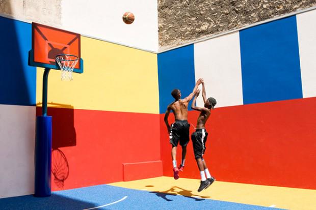 alifecurated's tweet photo. When Parisian brand #Pigalle #Paris meets a derelict #basketball court...http://t.co/sVLbuPVPKp http://t.co/5fV7kUh35v