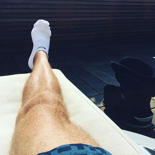 itsnoonnyx's tweet photo. i think niall should to drink milk high calcium very very much~~♥
Love you @NiallOfficial 
#DragMeDownPower http://t.co/YTyuoIiyuz
