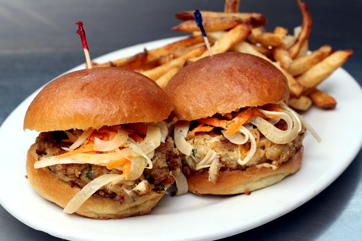 Labriola Cafe tweet media