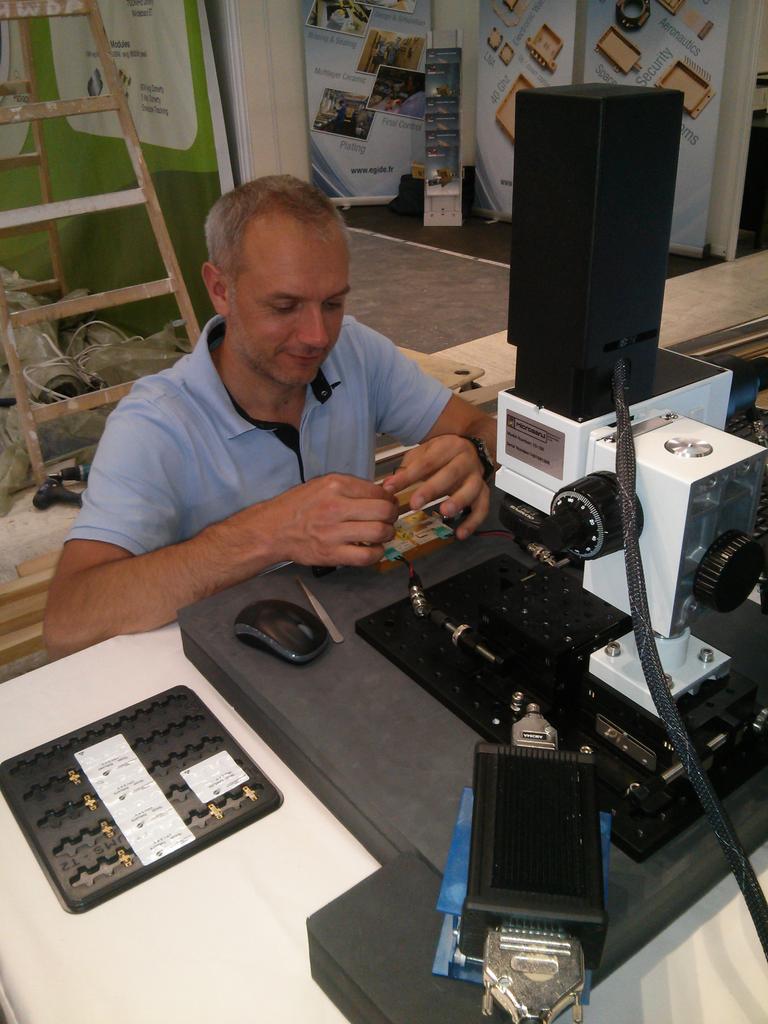 AMCAD_Eng's tweet photo. Setting up PIV thermal imaging demo for @EuMW2015. Stop by and visit us tomorrow booth A204 #MicrosanJ @UMS_Foundry http://t.co/q8aK7O89Z4