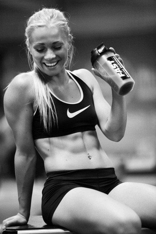 _Love_Fitness's tweet image. Working out is not a luxury it is a necessity!