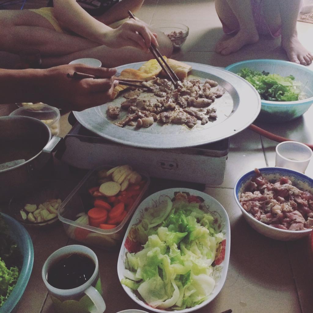 LinhTran2601's tweet photo. #mammam 😋 http://t.co/e4P9vLV3AL