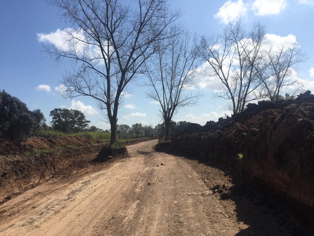 bigagroup's tweet photo. La obra de infraestructura. A toda máquina. http://t.co/Iwe9pBslbu