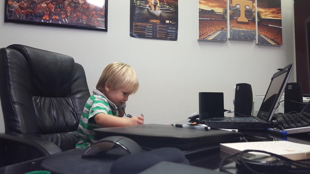 UTCoachGreg's tweet photo. Few more shots of the littleman getting work done. #CoachCaleb is working hard to #GiveHisAll for Tennessee! #MyAll http://t.co/xMOglYaCoO