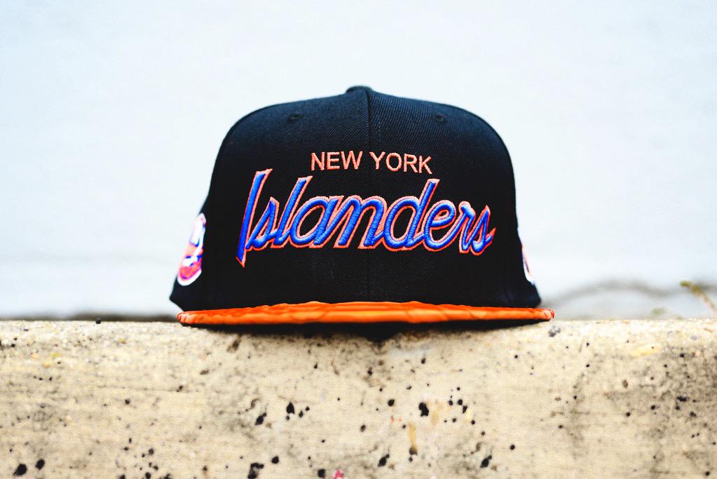 islanders snapback