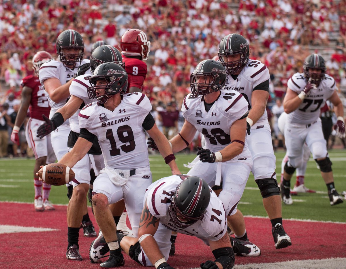 SIU_Football's tweet photo. Mark Iannotti (@EyeUhhKnotTee06) is the NATIONAL Player of the Week! Congrats, Mark!

Story: http://t.co/IQqwiJ1Ly4 http://t.co/4ourjlInxp