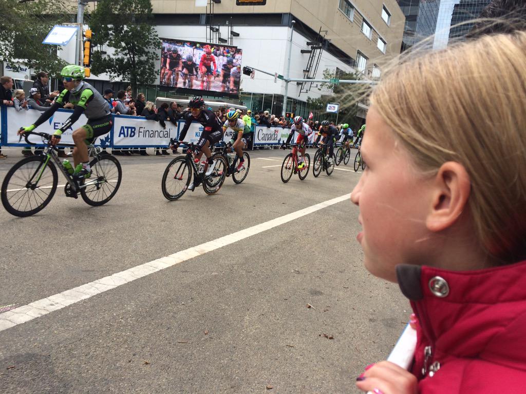 atbfinancial's tweet photo. 2:34 #yeg: This is how we live/love @TourOfAlberta on #Septlong. Zoom! #atbsummer http://t.co/otJg9qUXxJ