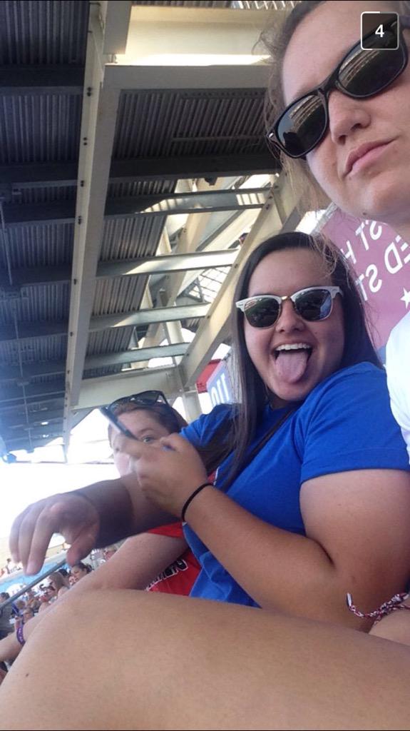 KayleeShepherdd's tweet photo. So happy to be at the @HoustonDash game yesterday with my people @AimeeSwihart and @rchristner21 #hot #itwas91 ⚽️ http://t.co/1r8Lh9J7O3