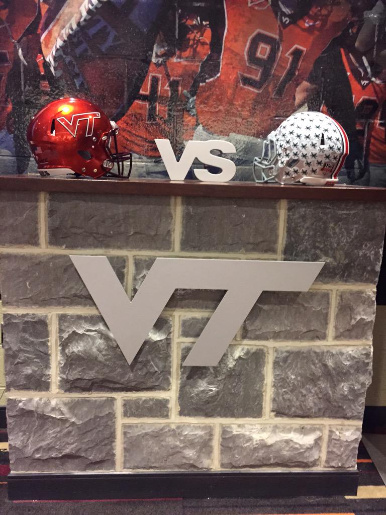 MartySmithESPN's tweet image. Went for a stroll. 
#VTvsOSU