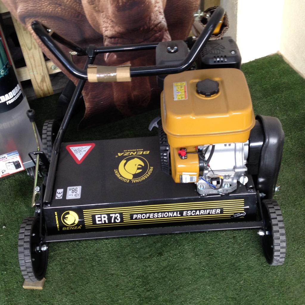 LidersaM's tweet photo. Escarificador benza modelo er73 antes 1399€ ahora 999€ hasta fin de existencias http://t.co/vt21YDTy6j