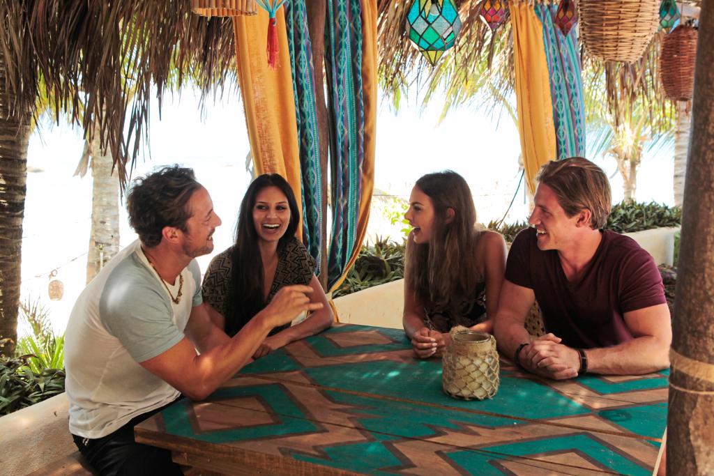 Finale - Bachelor In Paradise - Season 2 - Episode Discussions - #3 *Sleuthing - Spoilers*  - Page 26 COU4sutWwAIOWgL