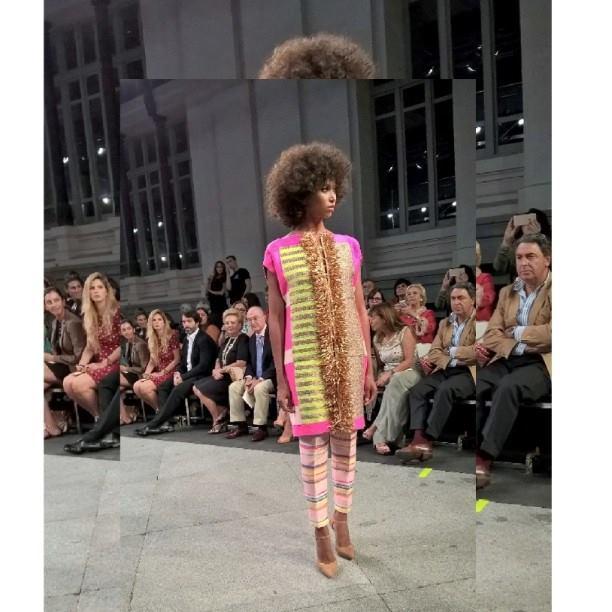 aloastyle's tweet photo. #MarcosLuengo explosión de color en #TresemmeMfShow #GrontRow #BloomersBikini Genial #Welo… http://t.co/ibVScqKvTz http://t.co/r6Vo1qtjPG