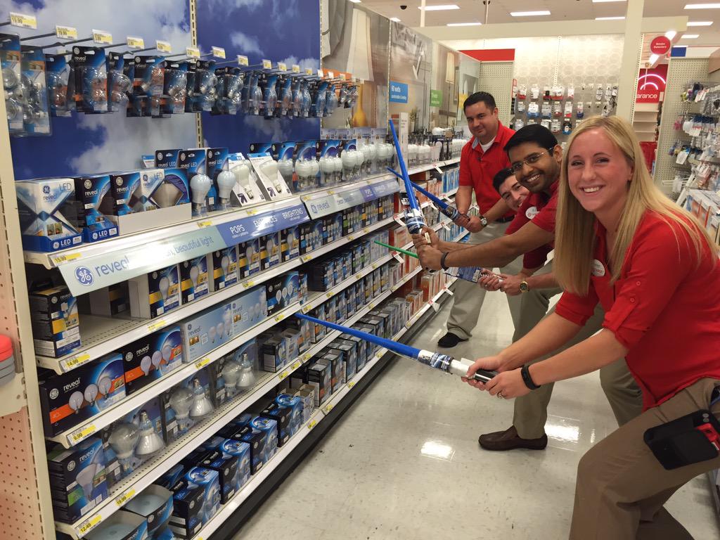 No outs #lightsaber #lightitup #R300Fillerup <a href="/djagatx/">Dhruv Jagtiani</a> <a href="/BoomerGalindo/">Boomer Galindo</a> <a href="/ashsultemeier/">Ashley Sultemeier</a> <a href="/katelynezim/">Katelyn Zimmerman</a>