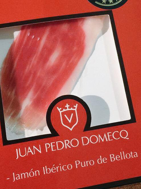 OlivierBATEL's tweet photo. 3 stars once again for @jamonesjpd Best Iberico Bellota ham 2015 @ClassicFineFood taste the product Xmas fair Sept http://t.co/uJ51AR51bj