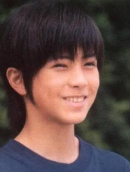 山ぴーほんと一周回って小学生の山ぴーに戻ったな😶笑 中学でも高校