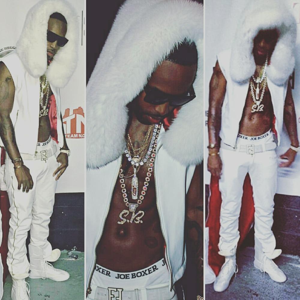 QueenBmajesty's tweet photo. #Safaree fresh! #Laborsday #Laborsdaparade #nyc #stuntgang 💚⚫💛💚⚫💛 http://t.co/P6sTiFudIt