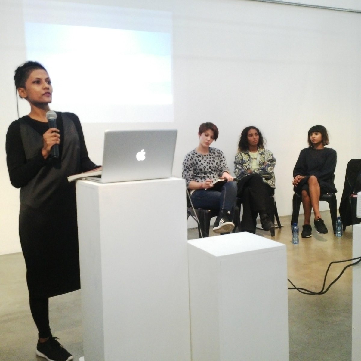 The #CreativeHustles discussion has begun with panelists <a href="/discobb/">Simone</a> <a href="/ndmcmmxiii/">nirma madhoo</a> <a href="/browncorefly/">Tabita Rezaire</a> <a href="/UnexpectedPippa/">Pippa Tshabalala</a>