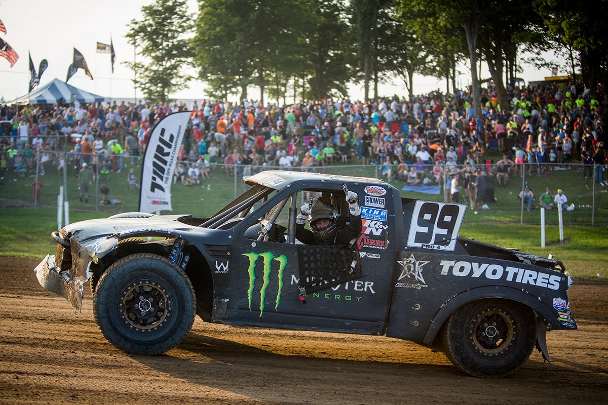 MonsterEnergy's tweet photo. #FlyingToVictory @kyleleduc99 takes World Championship at #Crandon w/@CJGREAVES33 & @pro4champ for a Monster SWEEP! http://t.co/apv4dHDZ0y