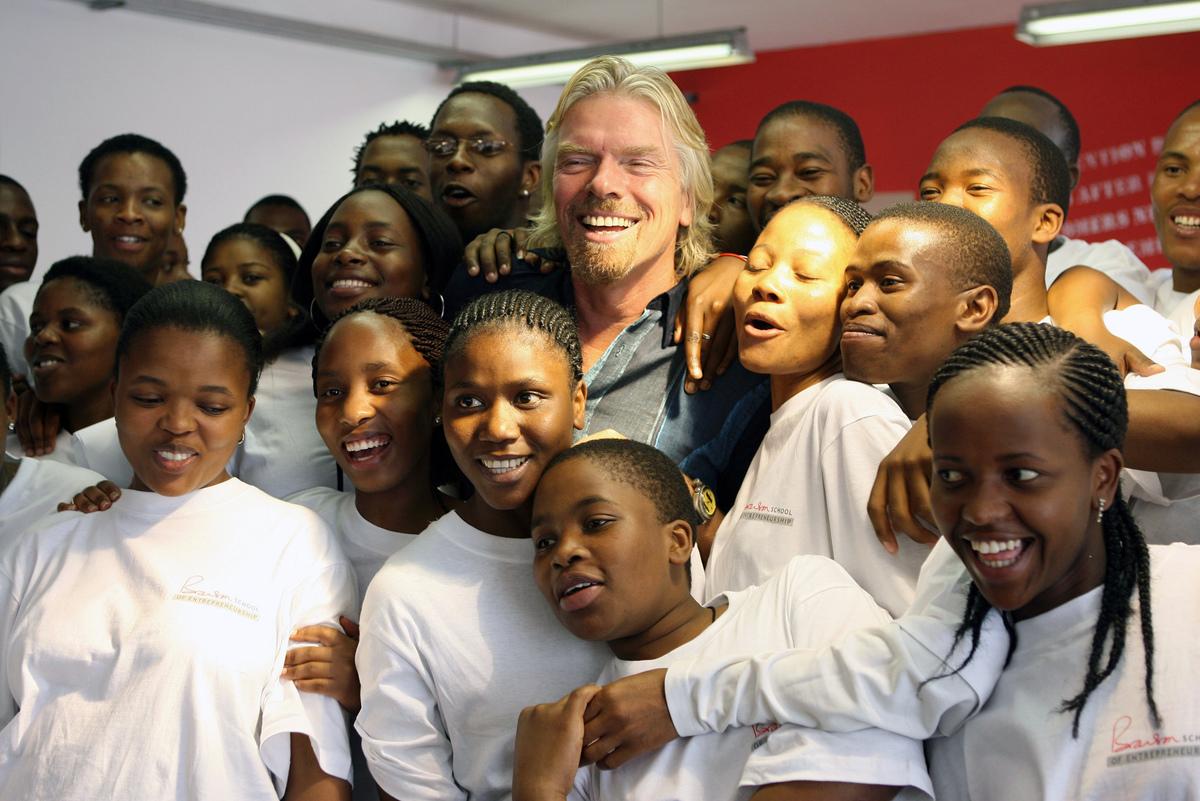 richardbranson's tweet photo. Want to be an entrepreneur? You need practical experience, not 4 years at uni: http://t.co/FJ0XNQl5Dp #disruptors http://t.co/jgoqpqZn4C