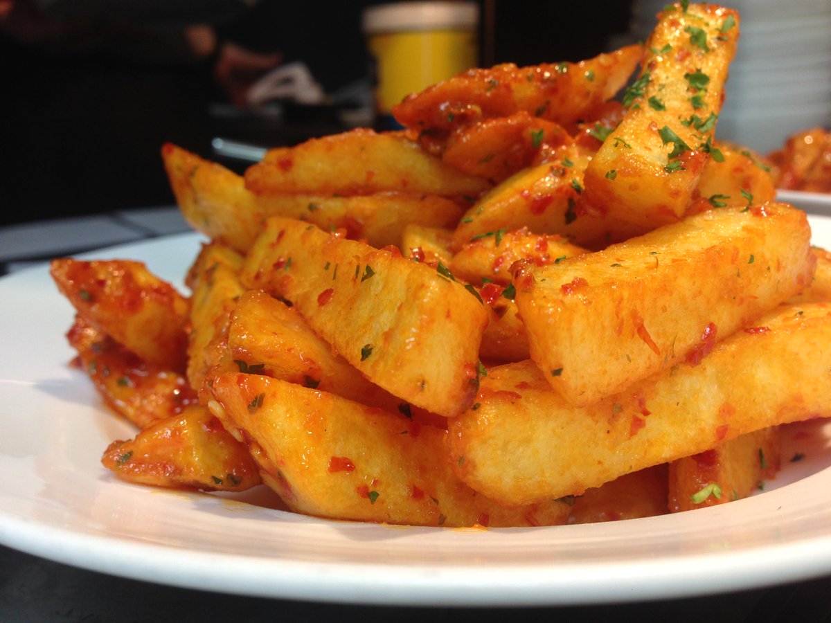 Bluezenzer's tweet image. Let's See Who Can Handle Spicy Picante Chips #Bluezenzer #spicy #Picante #Chips