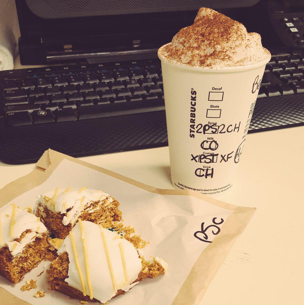 NTCStarbucks's tweet photo. It's heeeerrreee :) #pumpkinspice #pumpkinscone #starbucks #pumpkinfordays http://t.co/czgHFqyeL3