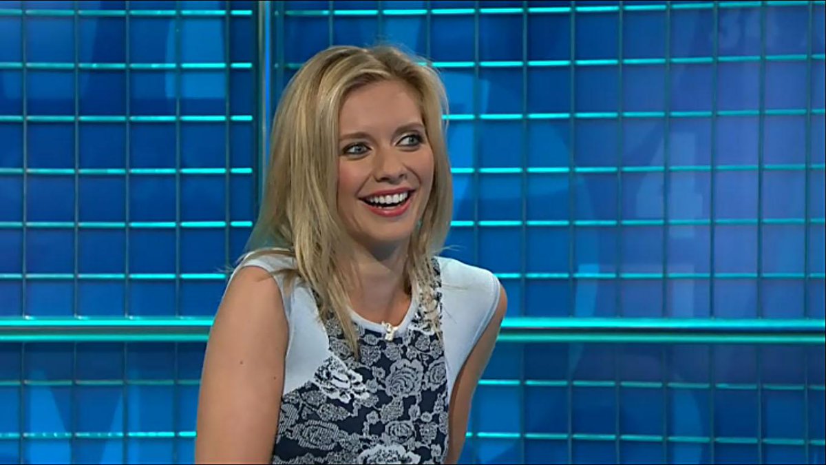 RachelRileyFC's tweet photo. Rachel at the end of today's #Countdown on Channel 4. #BlueFlowerPower http://t.co/6B7G49XgwQ