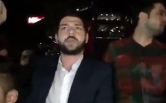 Askerliği bedelli yapan ve Hürriyet'i bastıran AKP'li vekil'den Öcalan'a övgüler 

-VİDEO-

zaman.com.tr/politika_kasim…