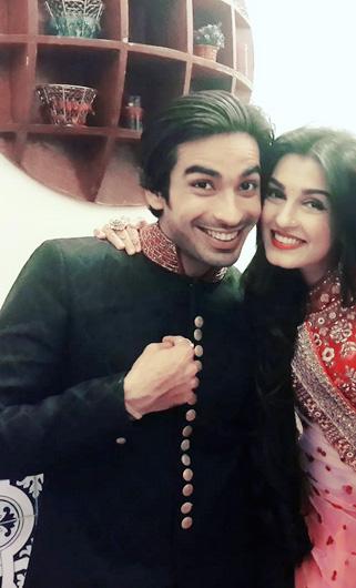 Embedded image permalink