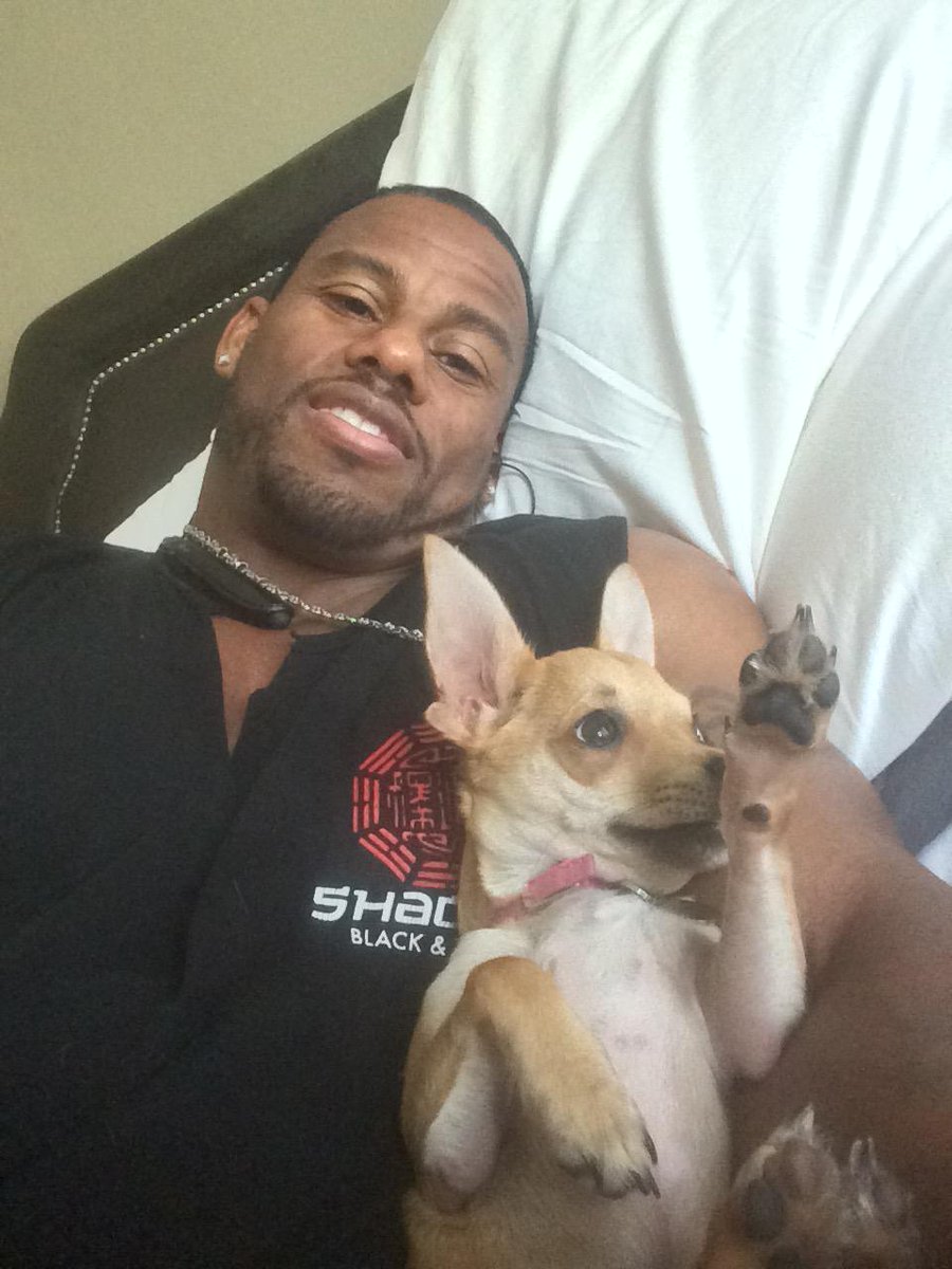 LazarusGuidry's tweet photo. Happy #LaborDay! Sendin' #moviemonday ❤️ via Mimi &amp; me 🐕 🎶 🎬 @ModelCarolAlt @AlinkinKing @LAStory http://t.co/coeWVSF4I7