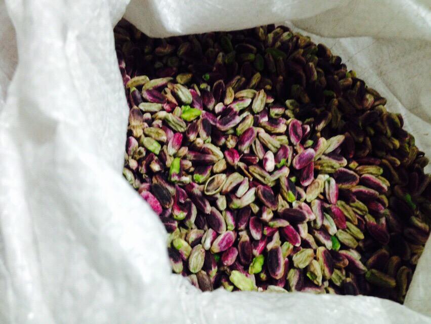 RossanaBrancato's tweet photo. Diffidare da sfumature differenti: #pistacchio #Bronte DOP #smeraldietnei foto #LucaConti #PasticceriaContiGallenti http://t.co/cjSrIshEXu