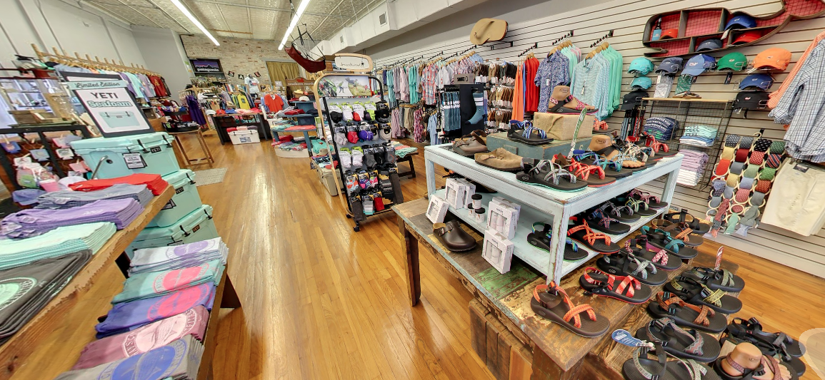 gracemichelle's tweet photo. The @chacousa shelf gets me in the door-everything else keeps me shopping! http://t.co/BmYOK5o2o2 #FreshNLocal #SMTX http://t.co/llj6hc5UYv