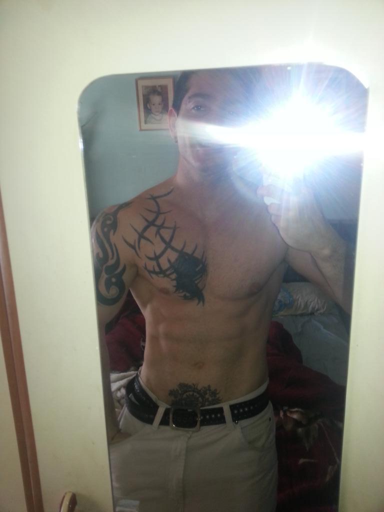 ivanstrippers's tweet photo. http://t.co/w1AhGHs2pe