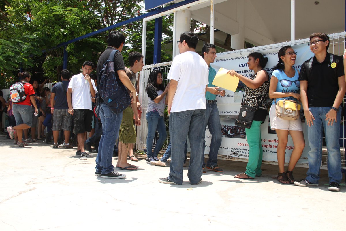 #Entérate Conoce los requisitos para tramitar una beca económica ¿Te interesa? gsip.se/1hQD2Z9