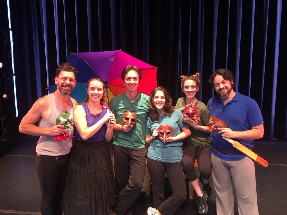 quintsnceofdust's tweet photo. Page-to-Stage with @factionoffools -- ready to perform on Millennium Stage! http://t.co/P8e7FhXGgR