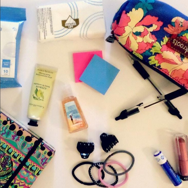 Sakroots's tweet photo. School day must-haves #agenda #pencilcase #sakroots #colorfulart #SRinSession #backtoschool π·: @the_beautiful_fool http://t.co/xLLF7jh3Is