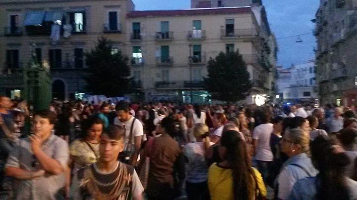 ora a piazza San Vincenzo alla Sanità #Napoli
#iodicono #controlacamorranonmolliamo #lacamorraeunamontagnadimerda