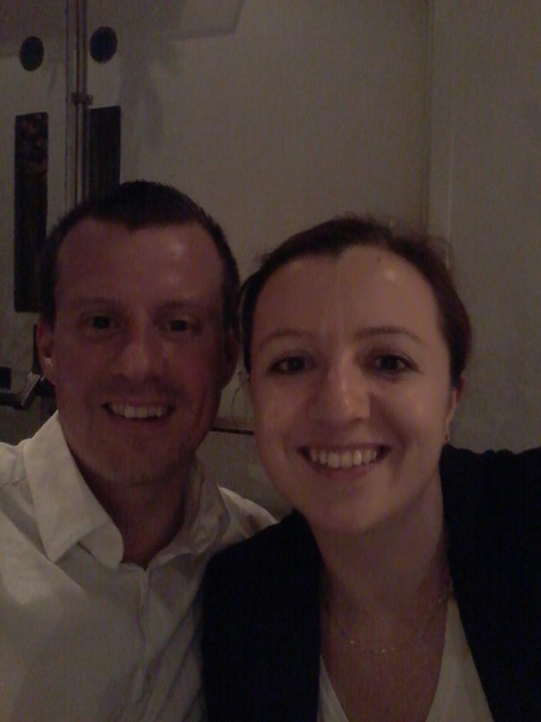 baulk_david's tweet photo. @Izharhassan @juliacfowler @ICO2teambuild @CarlChapman15 
Dinner time :) http://t.co/l1Q2oRdKRH