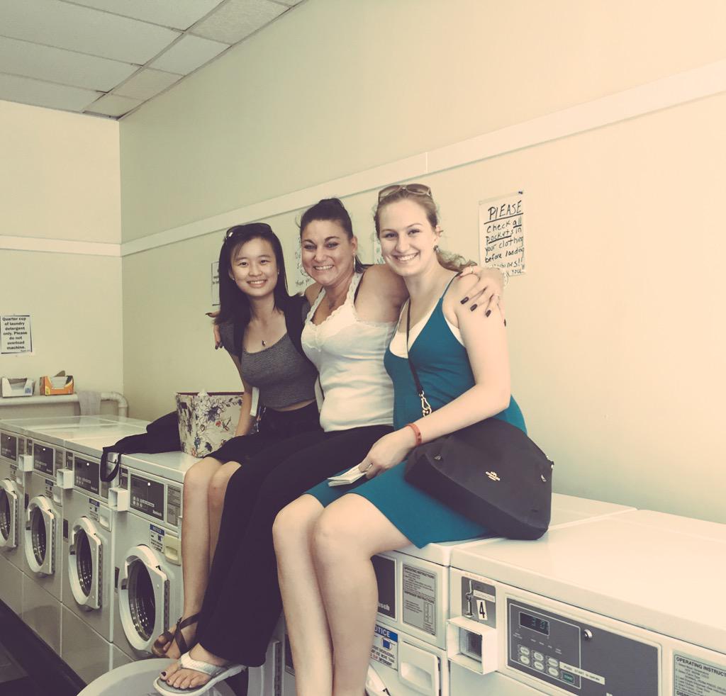daisyandbal's tweet photo. We ❤️ Ashley at The Laundry Room @quadlifeharvard @daisyandbal #teamdaisyandbal http://t.co/c0t0edv06S