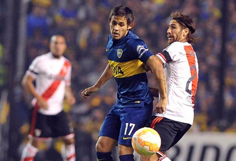 ElGraficoTw's tweet photo. ¡Agendá! Los horarios de los clásicos http://t.co/TABlPOP5ET #GranFecha http://t.co/eCkmPMsHSe