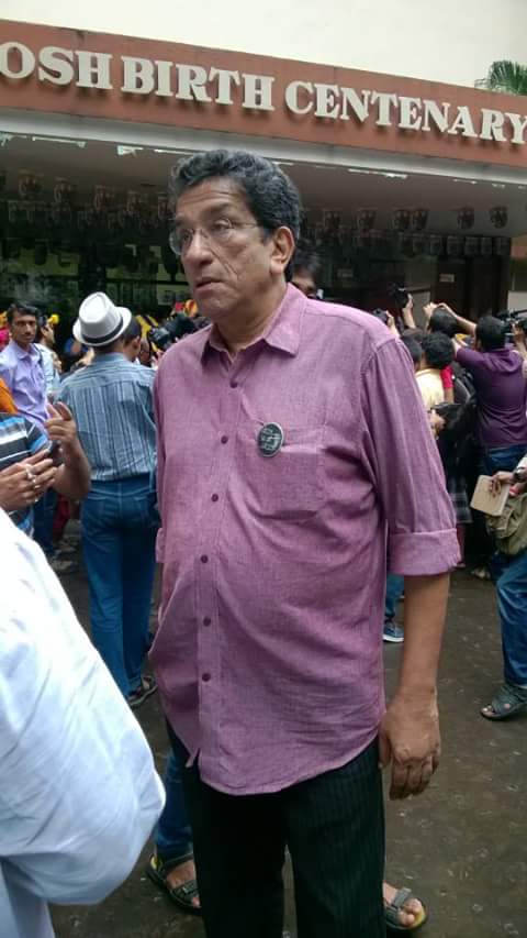  sir please wish Sabyasachi Chakrabarty sir A very Happy Birthday...a biggest inspiration for me always! 