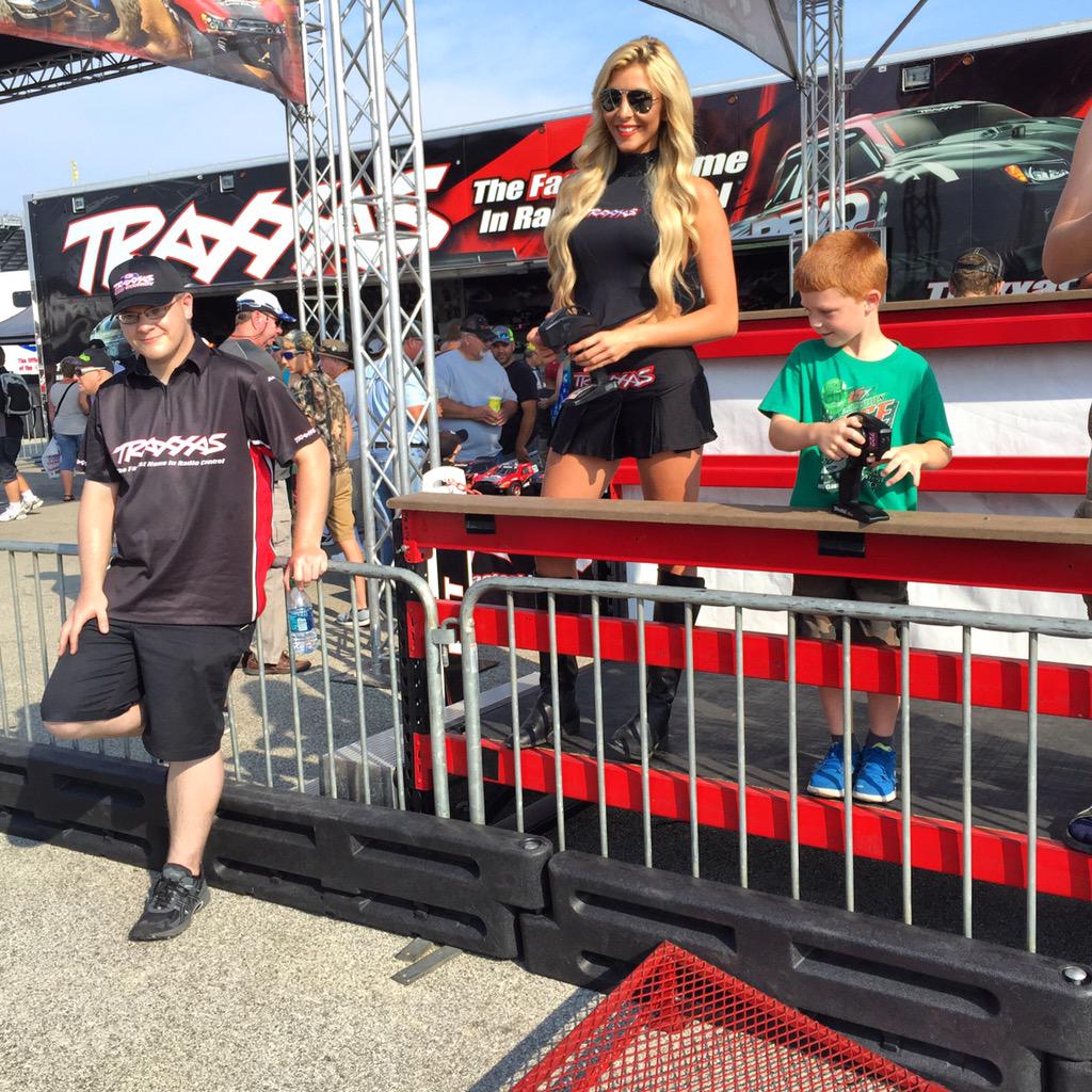 TraxxasRacing's tweet photo. #Traxxas Girl Kim loves tearing up the #TryMeTrack with race fans at #NHRA #ChevroletPerfUSNats!
#MyFirstTraxxas http://t.co/xPi4m2X9AZ