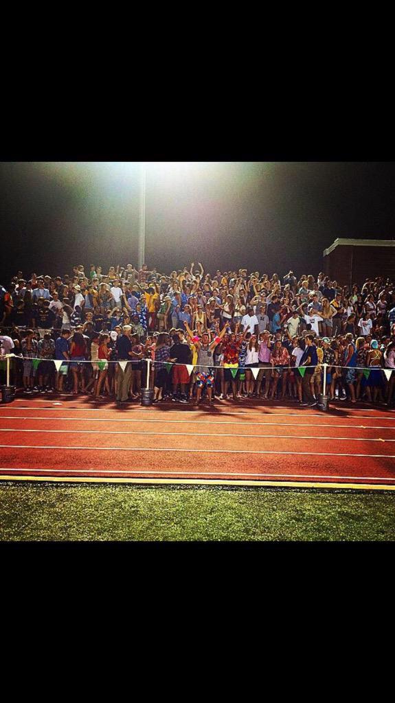Section_Goals_'s tweet photo. Marquette University High School
Milwaukee, WI http://t.co/ClEWuvcCoO