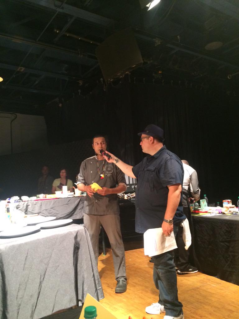 vanessalingyu's tweet photo. You know I had to ask about women's influence in chefs' food. Respect! @CityGourmetsays & @ChefEdHarris #2Hot4Kitchen http://t.co/6jEBWSIGOl
