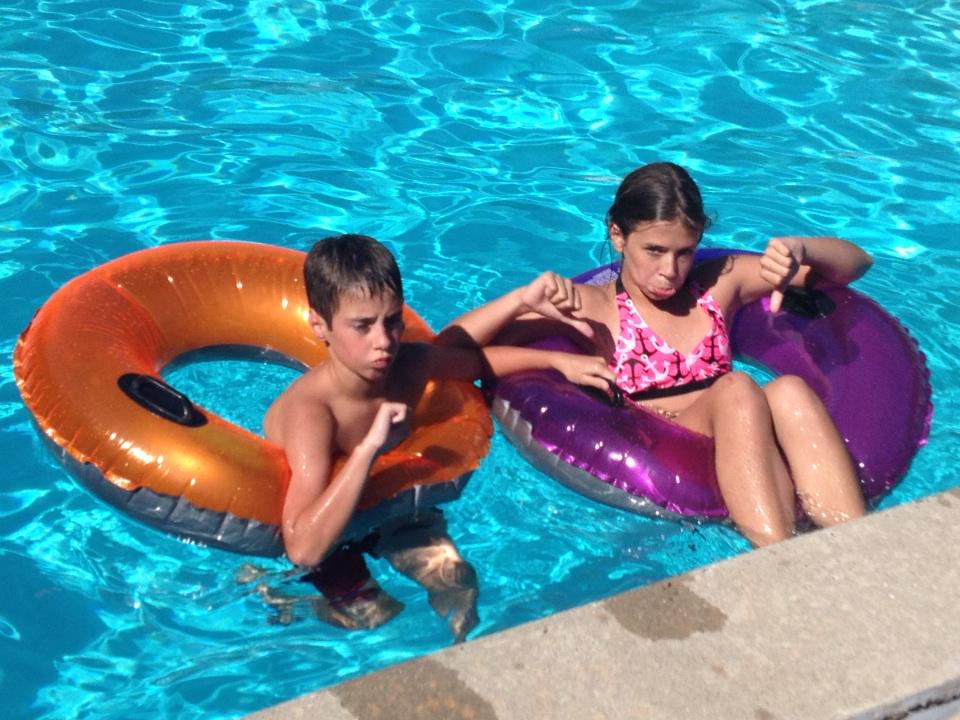 KerryDeAngelis1's tweet photo. @Fun1071
#backtoschoolbonus
Nicest summer ever...these kids are not too happy about going back to school!! http://t.co/jNdljAENaE
