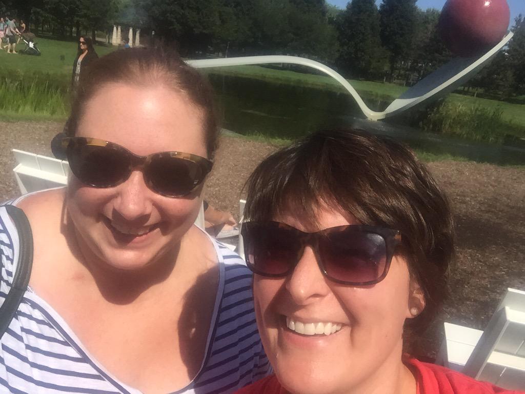 felderfive's tweet image. Seein' the sights, doin' the stuff in MNPLS w/ @lizzie_b