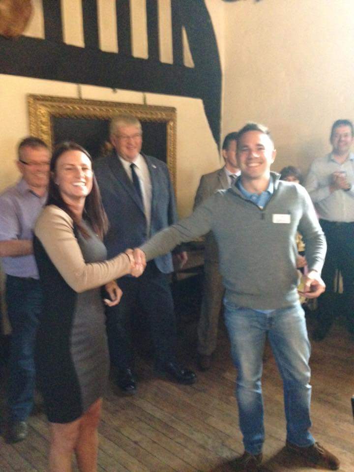 Infinity_BNI's tweet photo. Great to have new members @DV_Plastering as visitor hosts within the group #prestonhour http://t.co/eMH8KnoNNL