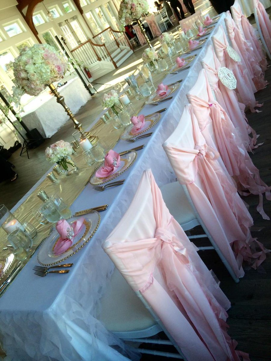 mattgrazier's tweet photo. #pink #wedding #capecodwedding #pinkandgold @wychemere #chivarichair #capecodweddingphotography #mattion http://t.co/wsNnllcgZv
