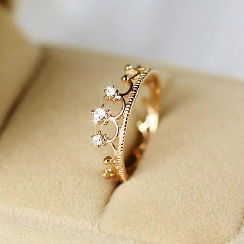 DamnnGab's tweet photo. Promise rings 😍💕💍🙈 http://t.co/tuW5GsNgvQ