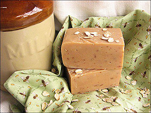 soapmakingkit's tweet image. Oatmeal, Milk and Honey Rebatch Soap Making Kit
soapmakingkits.net/oatmeal-milk-a…
 #naturalbeautyproducts #soapmaking